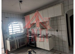 SOBRADO COM 1 DORMITÓRIO E 2 VAGAS CÓD: ZL 1038 